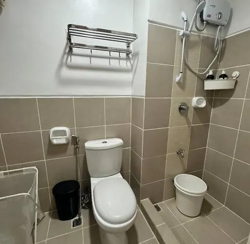 Pinas Cozy Escape