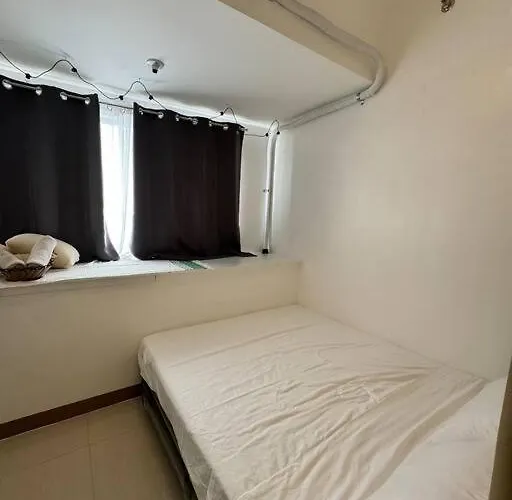 Pinas Cozy Escape * Manila