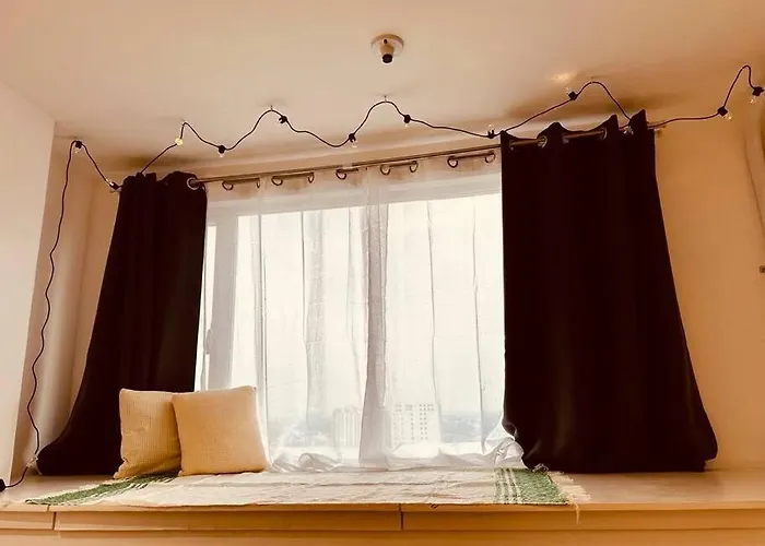 Pinas Cozy Escape * Manila